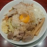 継承 あっ晴れ - まぜそばストロング1030円