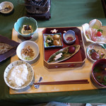 飛騨古川　料亭旅館　八ツ三館 - 朝食でーす