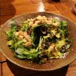 わをん - ニンジンドレッシングのハーブサラダ