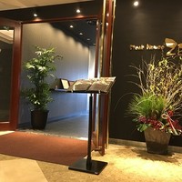 ステーキハウス ZEN 三宮店 - 入口