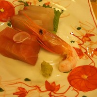 京都・嵐山 ご清遊の宿 らんざん - お造り カンパチ、マグロ、甘エビ