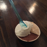 ジェラテリア アクオリーナ - 3種盛り ノッチョーラ ボリビア（FELCHLIN）フレッシュミルク（630円）