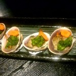 くいもの屋 わん - 大あさりの北海道バター醤油焼き 