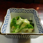 炭焼うなぎ ひつまぶし藤城 - お通し（菜の花と青柳の酢味噌和え ）