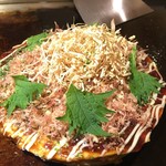 h Okonomiyaki Teppan Yaki Tsurujirou - 浅草モダン 1,280円