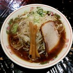 よし乃 - 醤油もやし野菜ラーメン（800円）