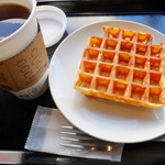 スターバックスコーヒー - アメリカンワッフル＆コーヒー