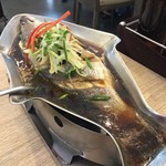 SOMBOON SEAFOOD - 魚蒸し