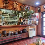 いちょうの木 - 店内のテーブル席の風景です