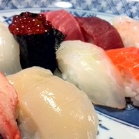 おたる政寿司 本店 - お代わりのお寿司