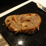 フロリレージュ - ④´ドライフルーツぎっしりのパン