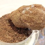 ラ・リューン - メニューＡ 2625円 の牛蒡パウダーの紅あずまを使った甘いお芋　乾燥させたお芋のパウダー添え