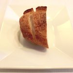 ラ・リューン - メニューＡ 2625円 のパン