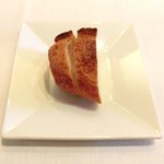 ラ・リューン - メニューＡ 2625円 のパン