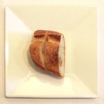 ラ・リューン - メニューＡ 2625円 のパン