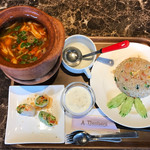 トムヤンクン＆カニチャーハンセット　税込1,580円