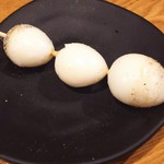 炭火串焼 初代バッジョ - うずら(塩)