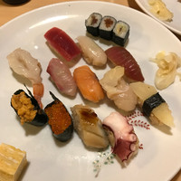 豊鮨 - 数の子のとなりのホタテにガリが…(-_-;)
