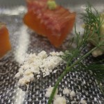 あもん ヨコ - ３種のスモークサーモン　ズームアップ