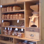 ナカガワ小麦店 - こちらは予約済みのパン