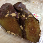 ハニー ポテト - きなこ黒蜜味。右上のクリーム溶けちゃった(´・ω・`)