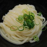 山とも - しょうゆうどん  醤油をかける前