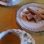Reverie - 焼き菓子と紅茶