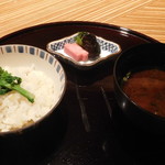嵯峨沢館 - 炊込み御飯　香の物三種　味噌汁