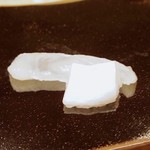 日本橋蛎殻町 すぎた - 函館産平目(少なめ)