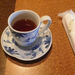 嵯峨沢館 - コラーゲン入りティー（初日ロビーにて）