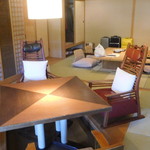 嵯峨沢館 - ゆったりした作り