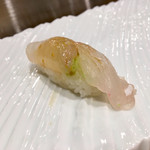 Sushi Akatsuki - 平目の昆布〆