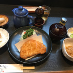 とんかつあさくら - 特上ロースかつ定食