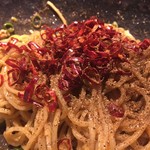 汁なし担担麺専門 キング軒 本通店 - 基本を味わった後は赤化粧