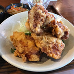 からあげ専門店 とりの - かなりデカイ！のが全部で4個
