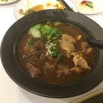 玖伍牛肉麺 - 