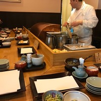 天ぷら 逢坂 - 店内