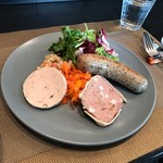 ランチ前菜の【OGINO特製前菜盛り合わせ】