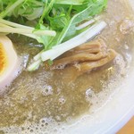 麺饗 松韻 - やはり濃厚そうな灰茶色したスープが何とも魅力的です！