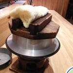 串鳥 - 釜飯炊き上げ中（25分かかります。）