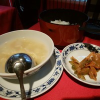 横浜中華街 重慶飯店 本館 - スープとご飯