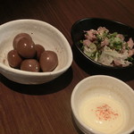Yakitoriyasumire - どんぐり＆コリコリ砂肝のネギ塩和え