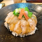 割烹 水天閣 - ヒラメのヅケ丼＋カラスミ(ヒラメ)