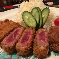 牛かつ　（岩塩　山葵醤油　オリーブオイル　レモンで）