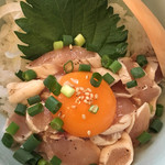 Kounotori - ランチ友の地鶏ささみ塩ダレユッケ丼