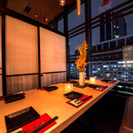 地鶏と完全個室 伊蔵 - 