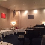 Sala Amabile - ラグジュアリーな店内