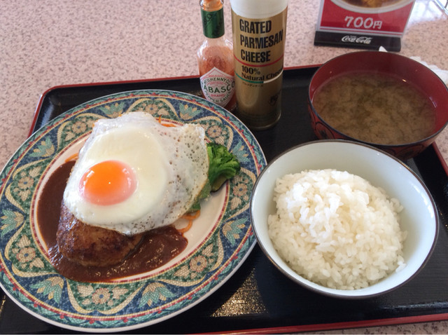 とまとりあ - 油川（食堂）の写真