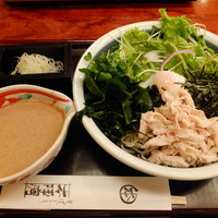 日本橋　本陣房 - 蒸し鶏の胡麻酢サラダそば