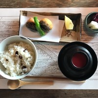 韻松亭 - 